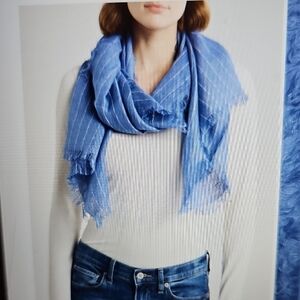 NWT BCBG Linen Blue & White Stripe Wrap Scarf with Fringe 24"x72"
